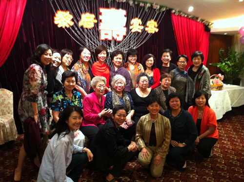 2011/2012 Honorary Life Member Lion Diana’s Birthday Party (October 2011)