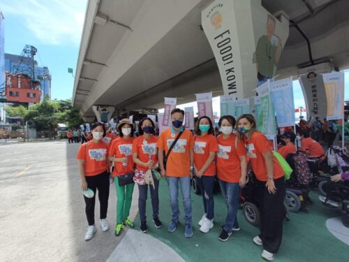 D303 Charity Walk 02