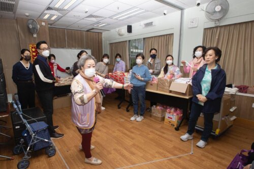 food distribution 3rd 03